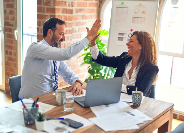 Unsere-Werte-Abklatschen